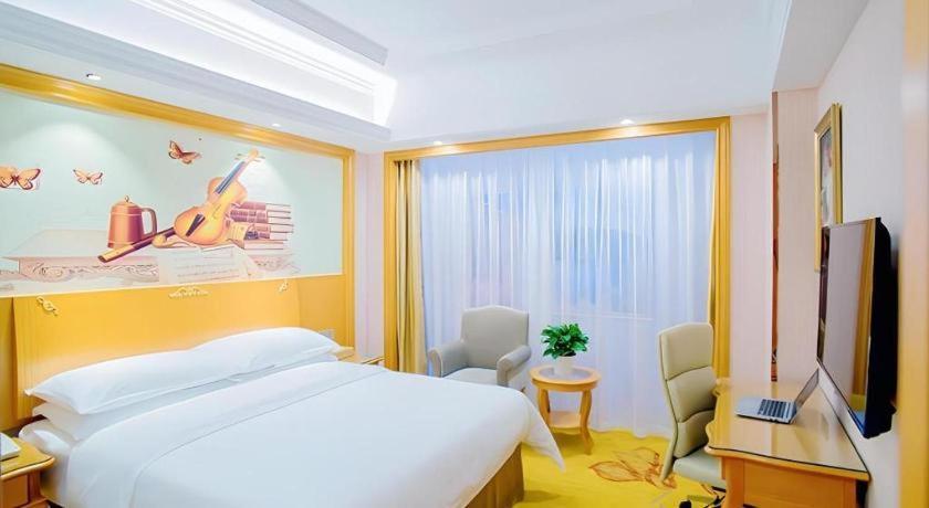 Hotel Vienna Songjiang Market Miaoqian Street