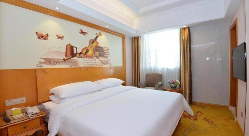 Hotel Vienna Songjiang Market Miaoqian Street