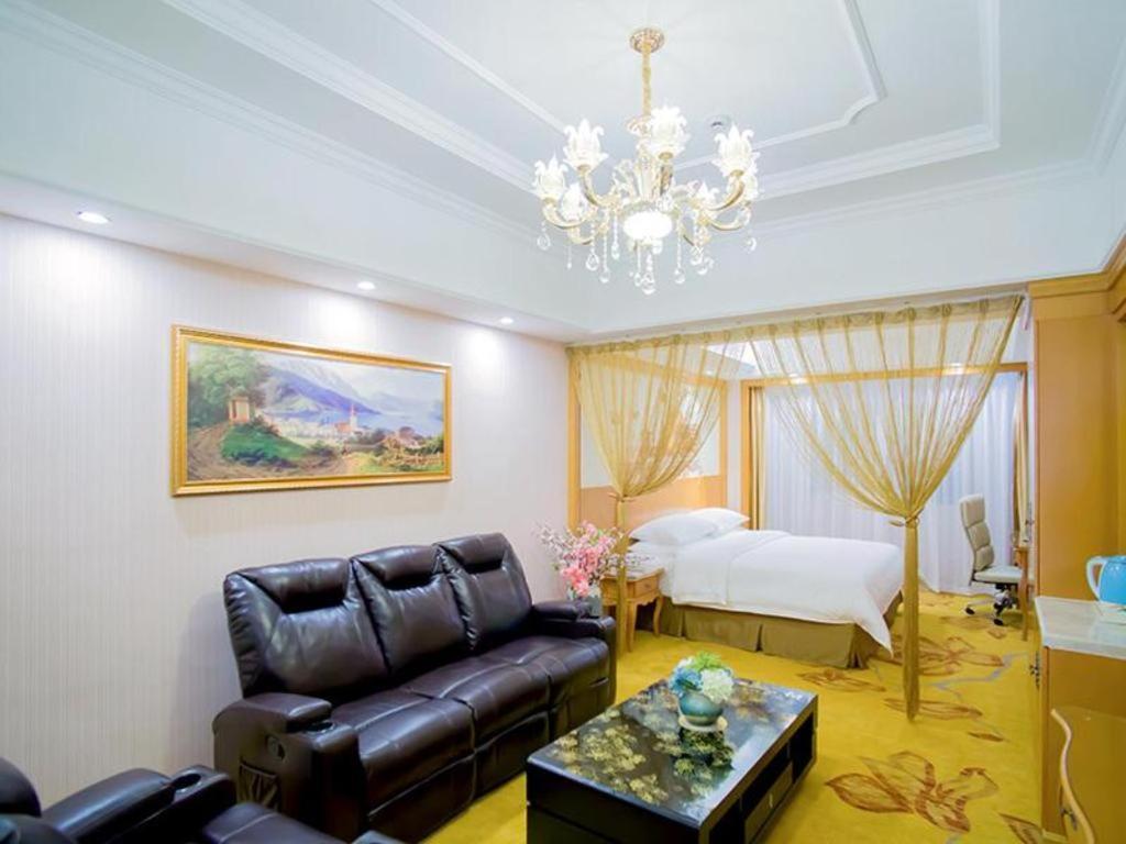 Hotel Vienna Songjiang Market Miaoqian Street