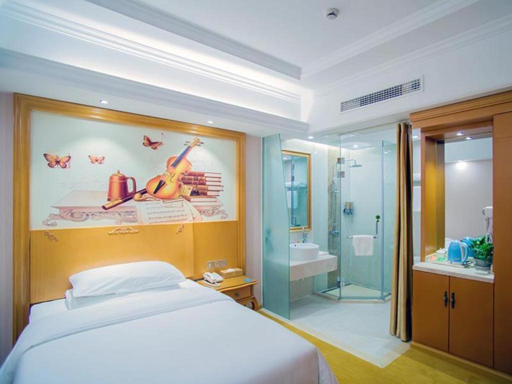 Hotel Vienna Songjiang Market Miaoqian Street